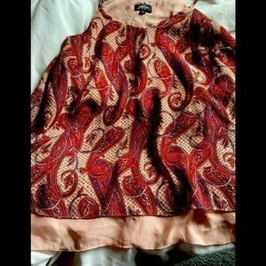 GiGiO layered flowing tank top medium